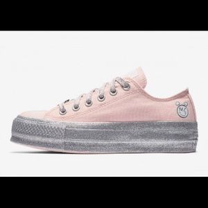 Miley Cyrus x Converse - low top glitter platforms